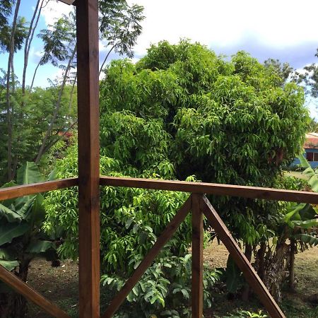 Hostal Marari Hanga Roa Esterno foto